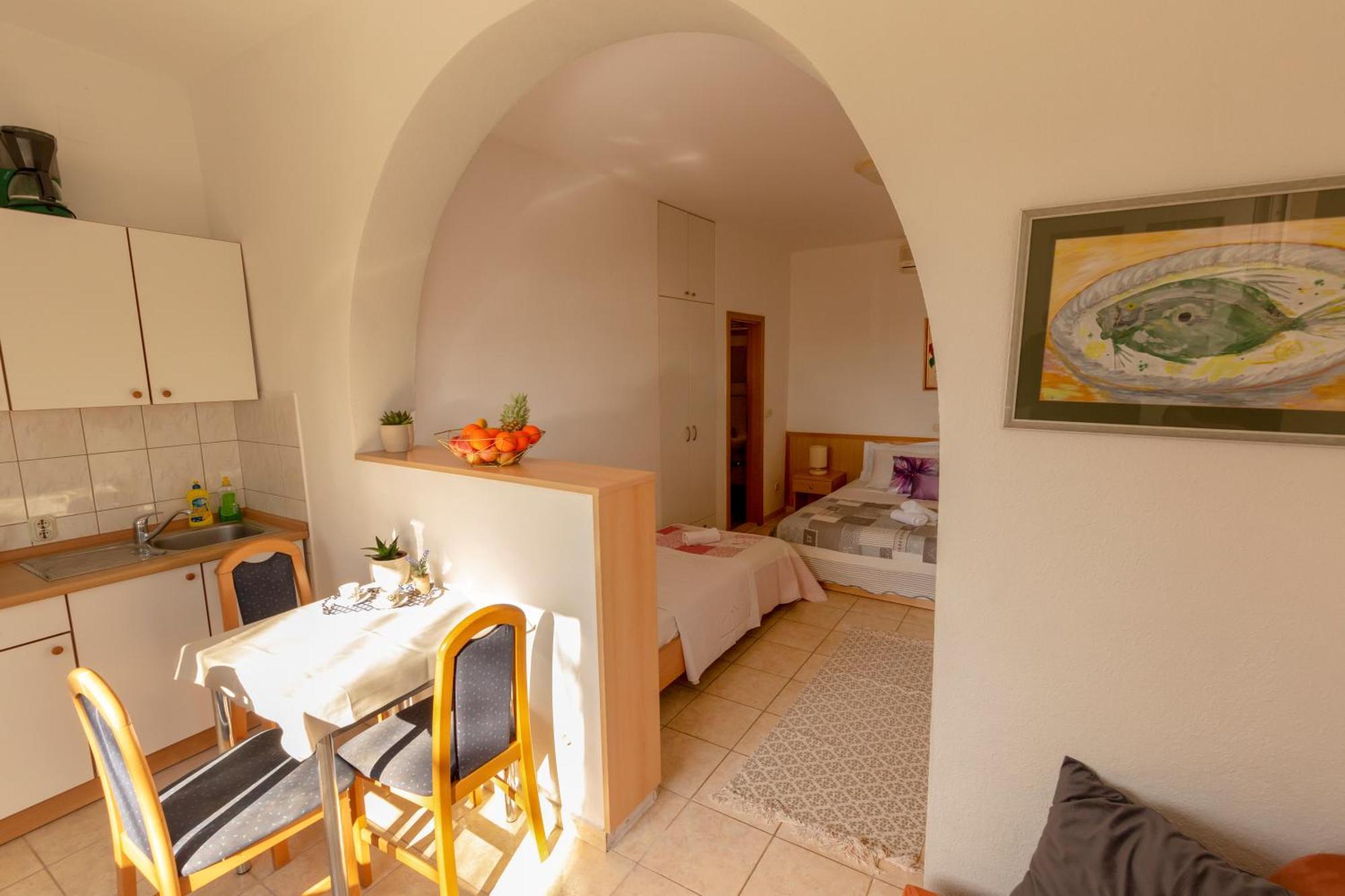 Apartmani Maja Tucepi Luaran gambar