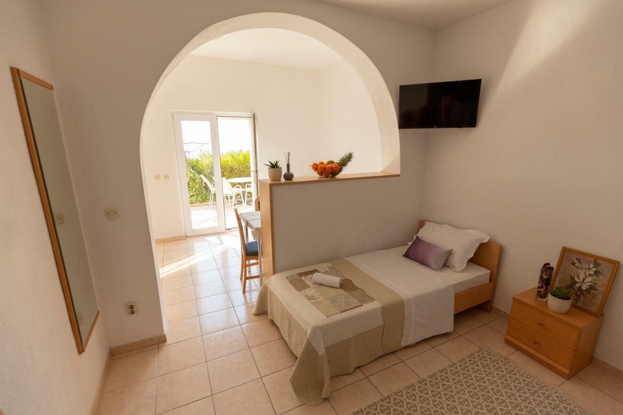 Apartmani Maja Tucepi Luaran gambar